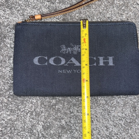 Coach Blue Wristlet Clutch - Picture 6 of 6